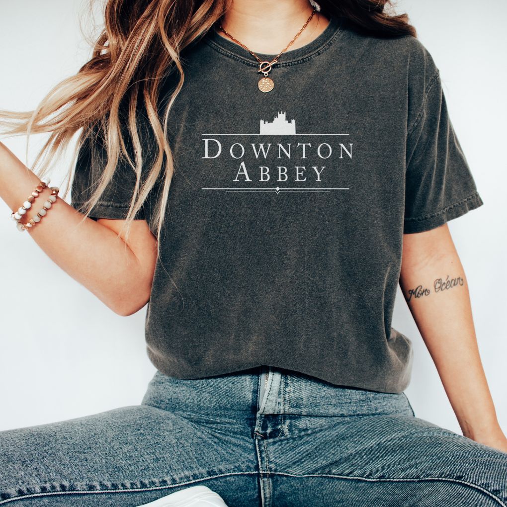 Downton Abbey Comfort Colors T-Shirt - A New Era Lady Mary Crawley Shirt - Liam & Lore