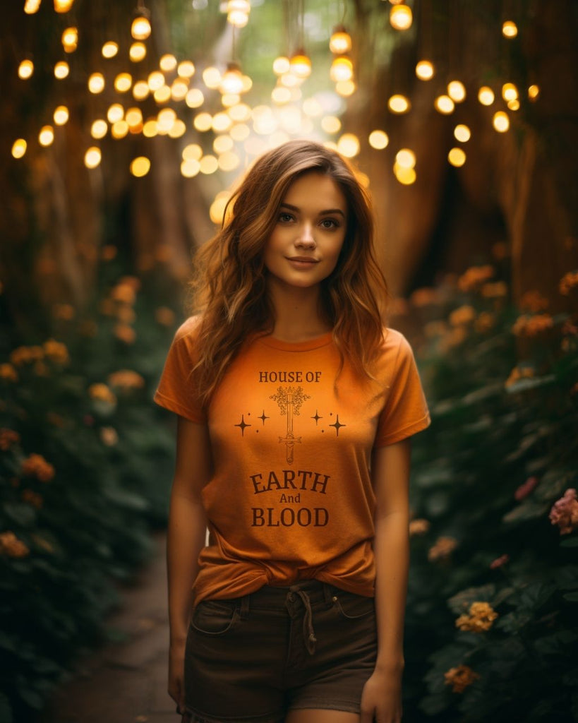 House of Earth and Blood Comfort Colors T-Shirt - Sarah J Maas Book Shirt - Liam & Lore