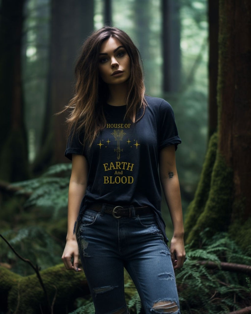 House of Earth and Blood T-Shirt - Sarah J Maas Book Shirt - Liam & Lore