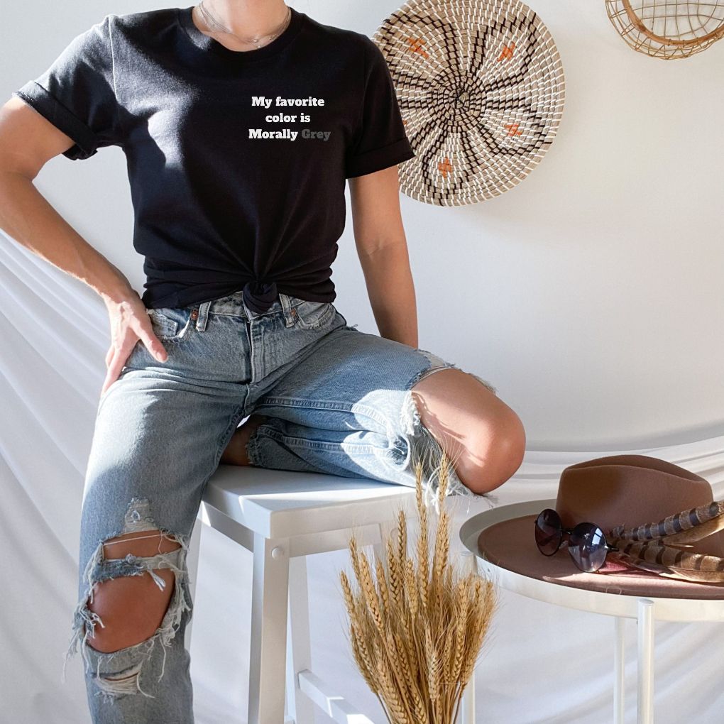 Morally Grey Comfort Colors T-Shirt - Smut Readers T-Shirt - Liam & Lore
