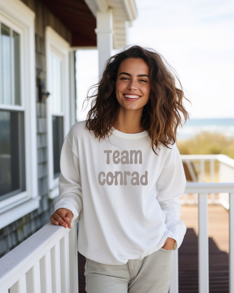 Team Conrad Sweatshirt - The Summer I Turned Pretty Bookish Sweater - Liam & Lore