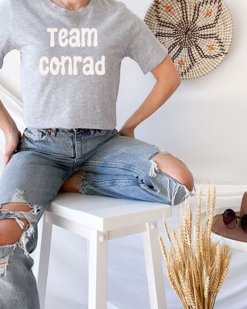 Team Conrad T-Shirt - The Summer I Turned Pretty Bookish Shirt - Liam & Lore